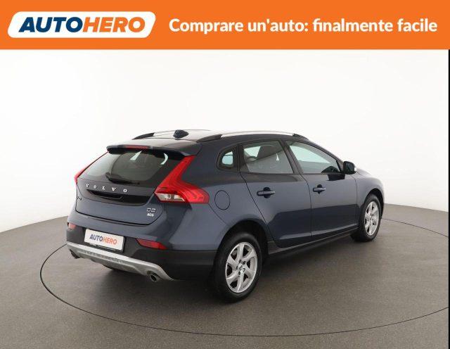 VOLVO V40 Cross Country D2