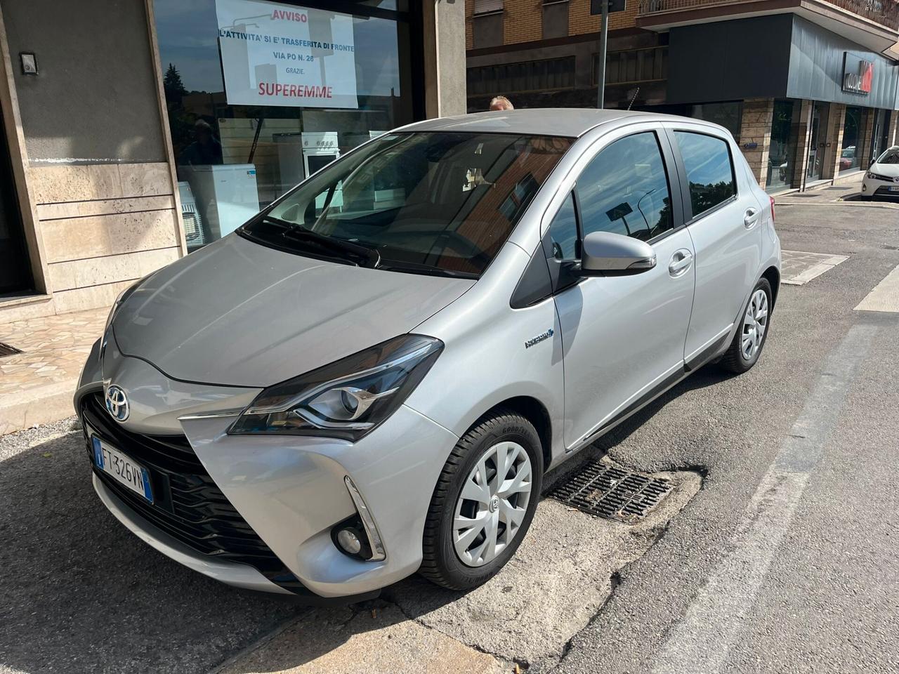 TOYOTA YARIS 1,5 HYBRID 75 CV ACTIVE AUTOMATICA 5P