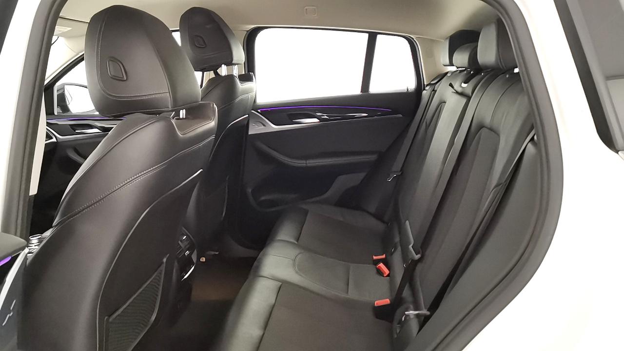 BMW X4 G02 2018 - X4 xdrive20i Business Advantage auto