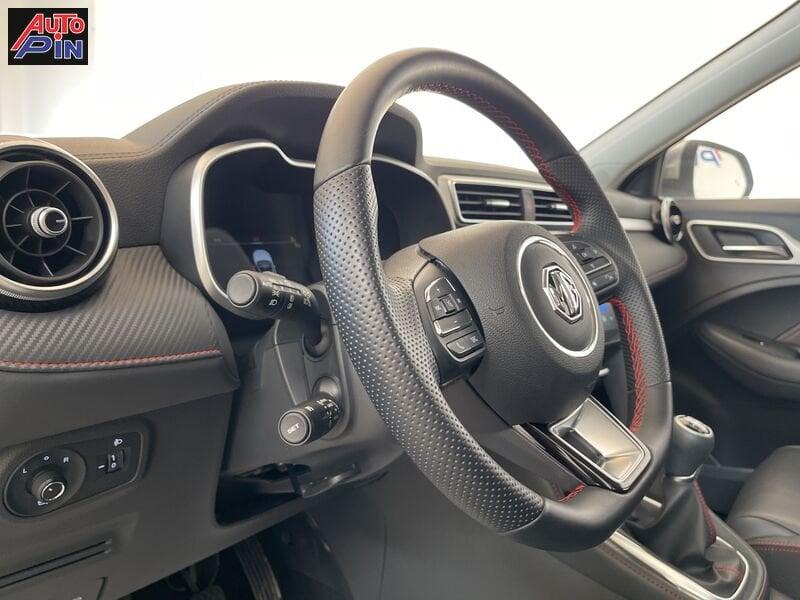 MG ZS 1.5 VTi-tech Luxury *Pelle*360°AppleCarPlay