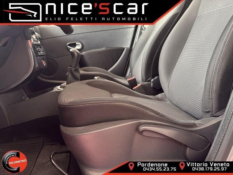 Renault Clio 1.2 16V 5 porte Live!