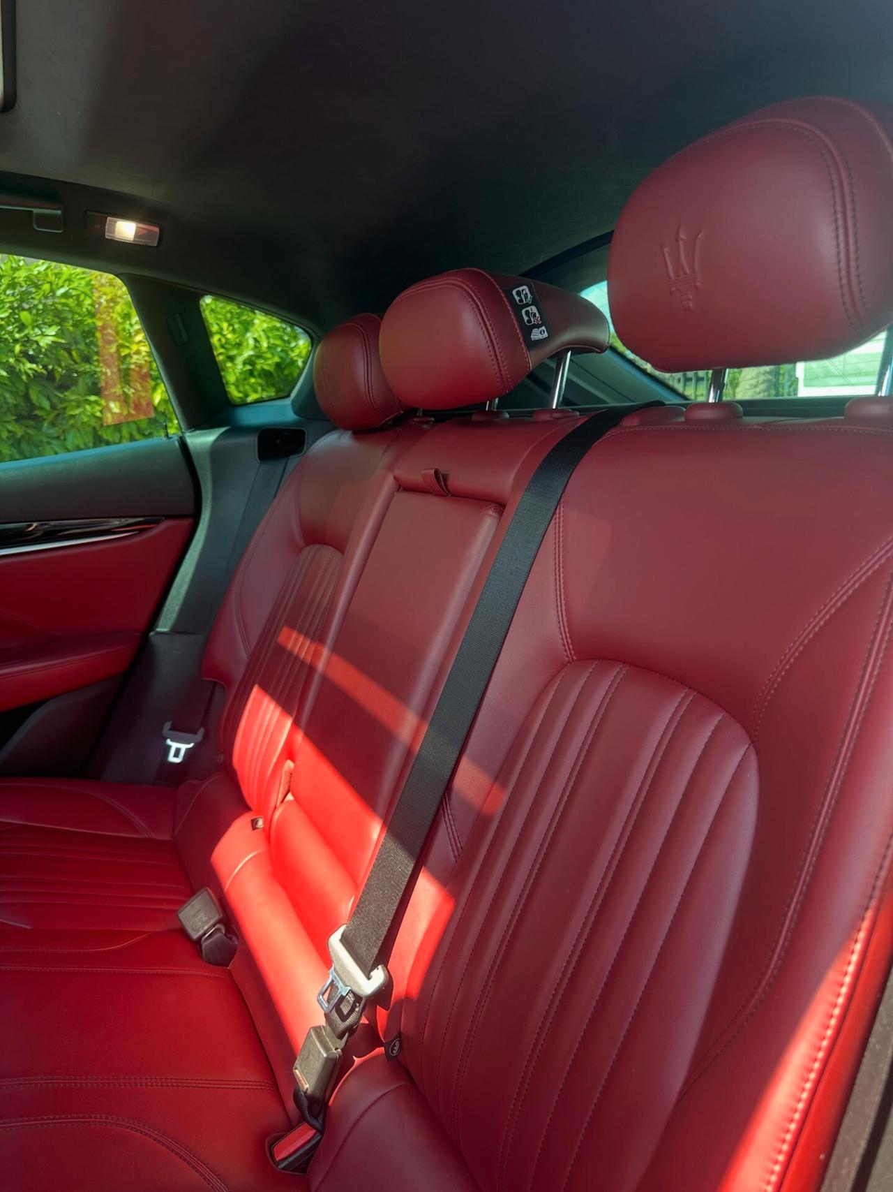 Maserati Levante V6 Diesel 275 CV AWD