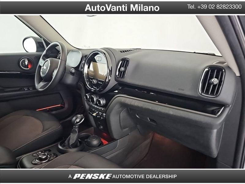 MINI Countryman Plug-In Hybrid Cooper S E Classic 4WD automatica