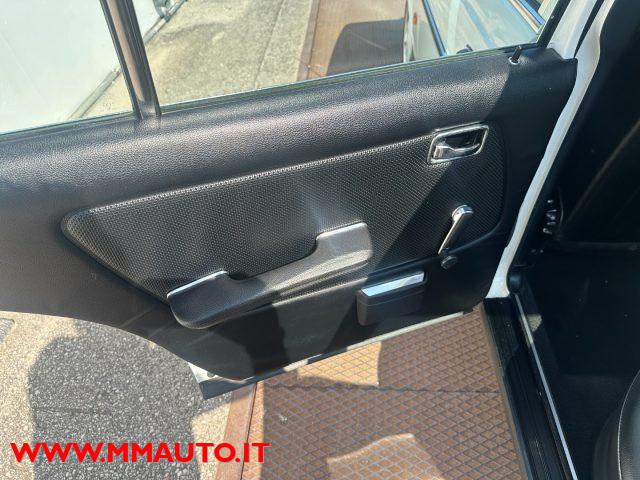 MERCEDES-BENZ 200 200 !!!!!!