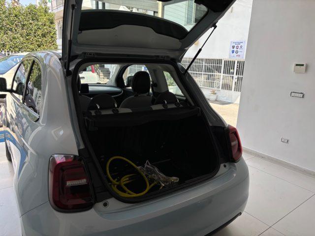 FIAT 500e 42 kWh Icon BUSINESS OPENING EDITION