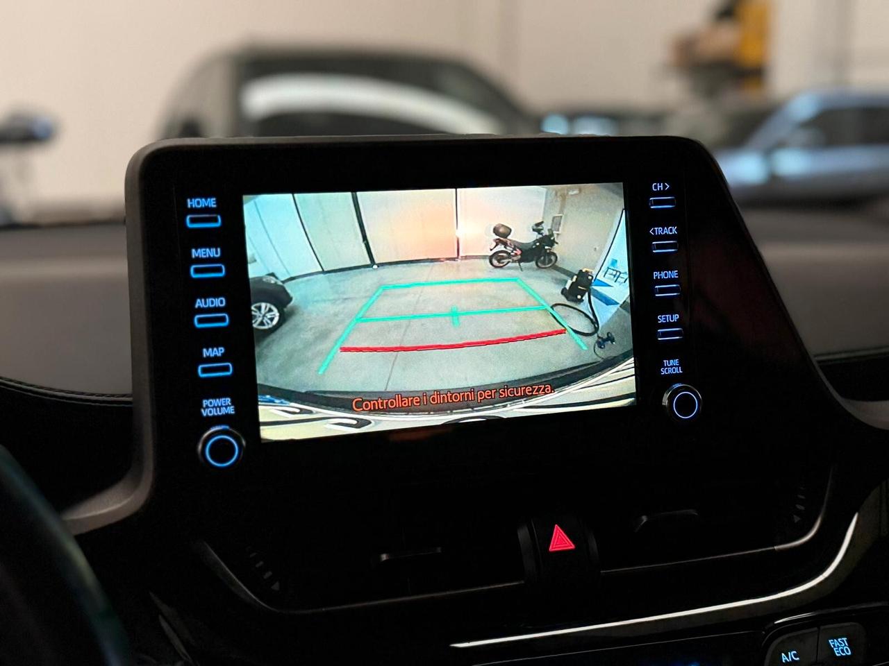 Toyota C-HR 1.8 Hybrid E-CVT Active