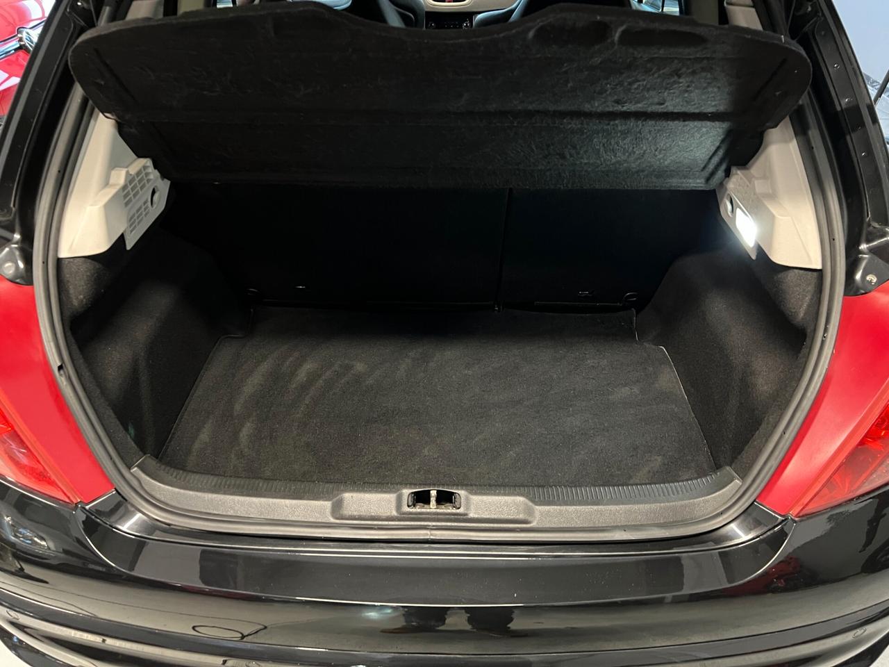 Peugeot 207 1.6 THP 175CV 3p. GTi