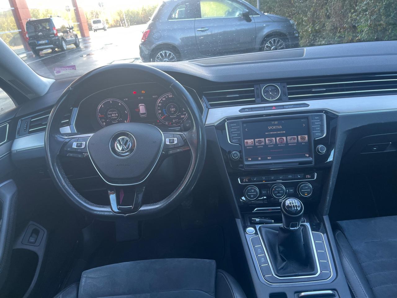 Volkswagen Passat Variant 2.0 TDI 4MOTION Executive BMT