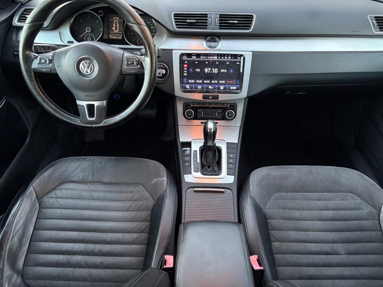 Volkswagen Passat 2.0 TDI DSG Highline BlueM. Tech.