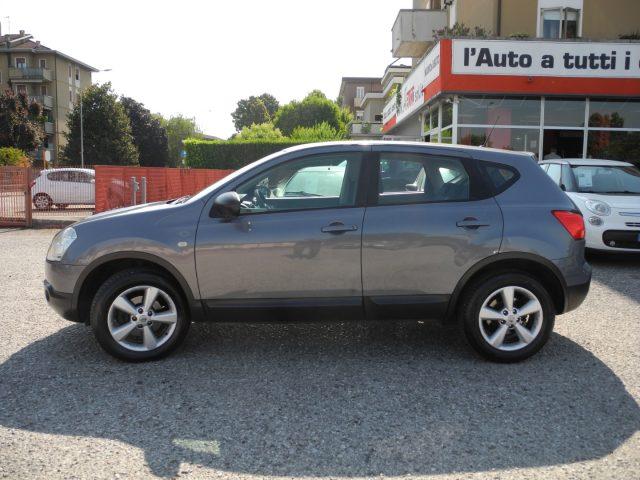 NISSAN Qashqai 2.0 16v 4WD autom. -OK NEOPATENTATI- LEGGERE NOTE