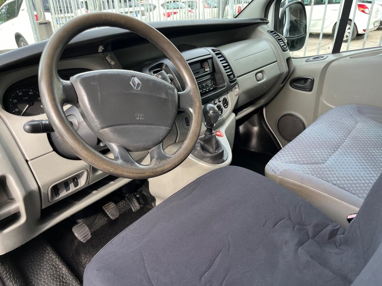 Renault Trafic 2.0DCI 115cv Passo Lungo L2H1 IVA ESPOSTA