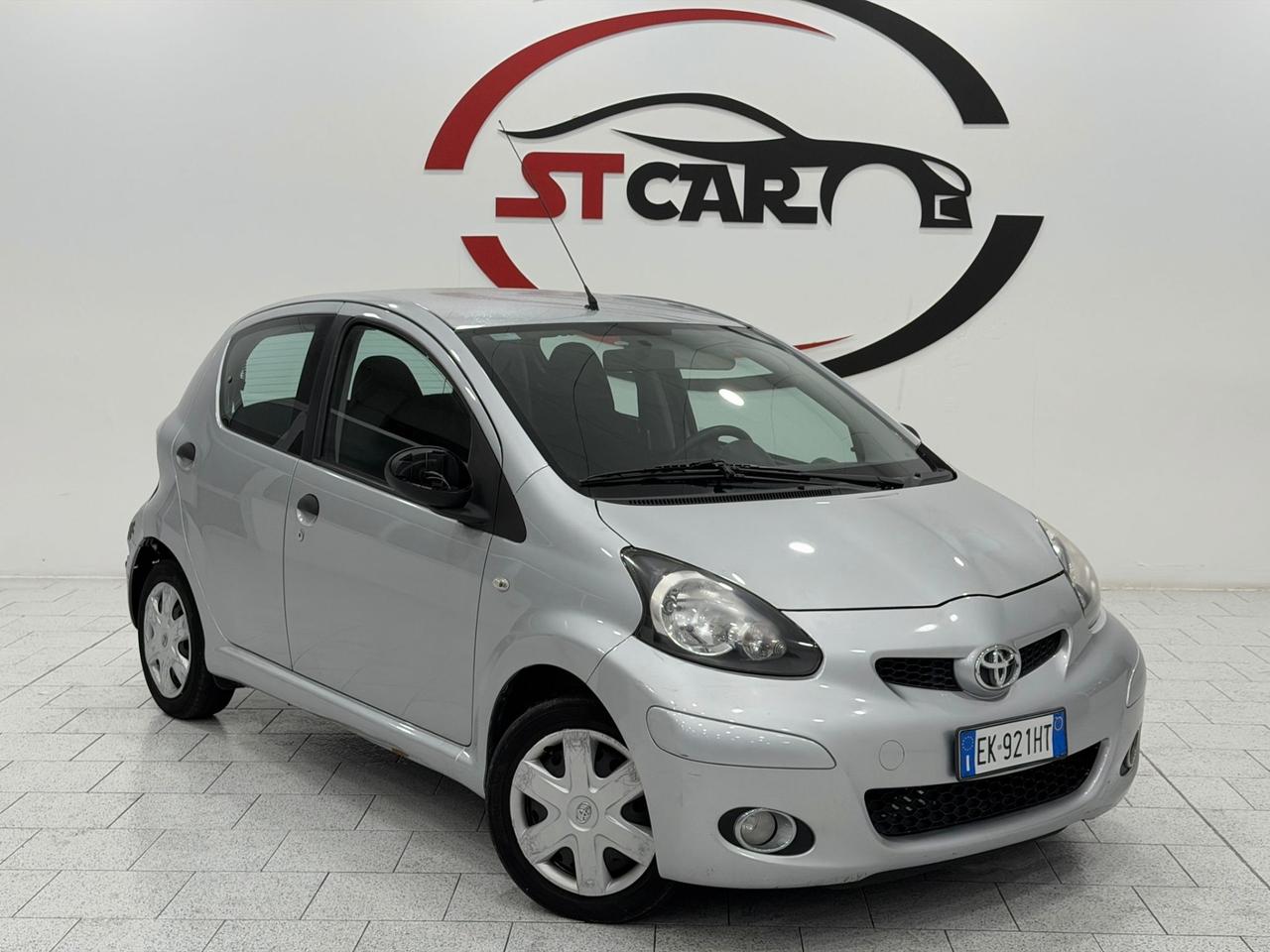 Toyota Aygo 1.0 12V VVT-i 5 porte Now