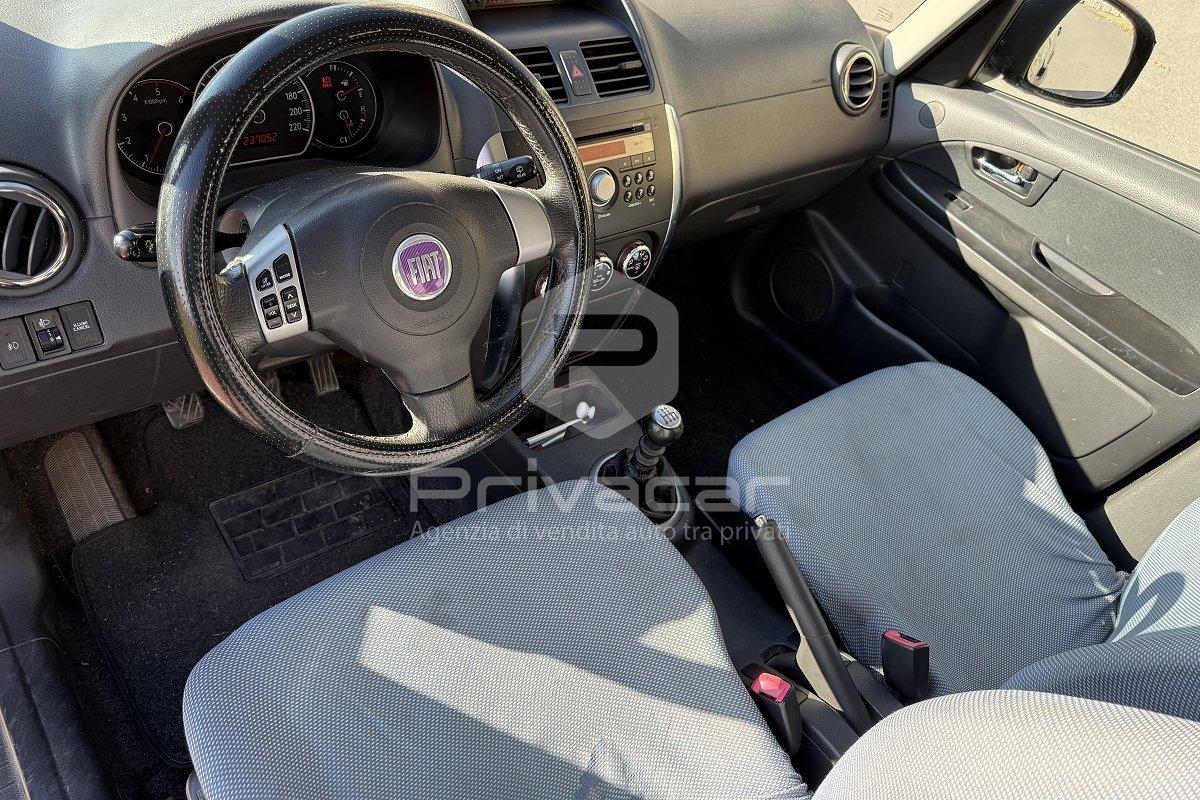 FIAT Sedici 1.9 MJT 4x2 Dynamic