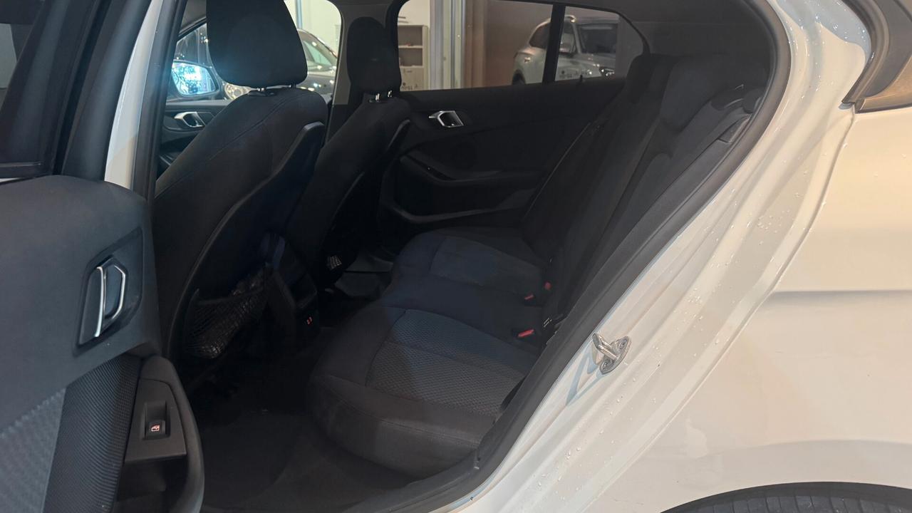 BMW 116D 1.5D 116CV - 2020