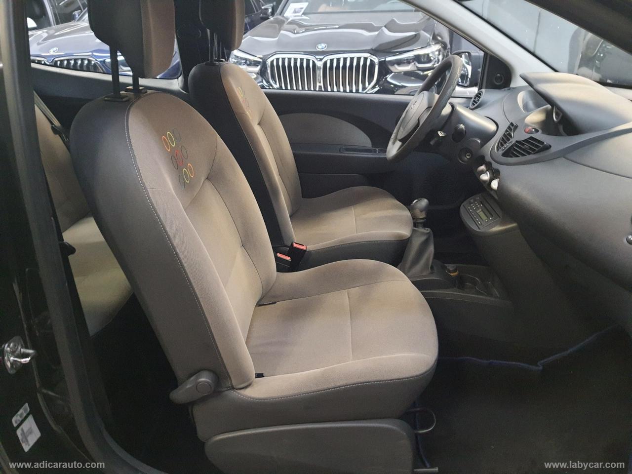 RENAULT Twingo 1.2 75 CV EURO5