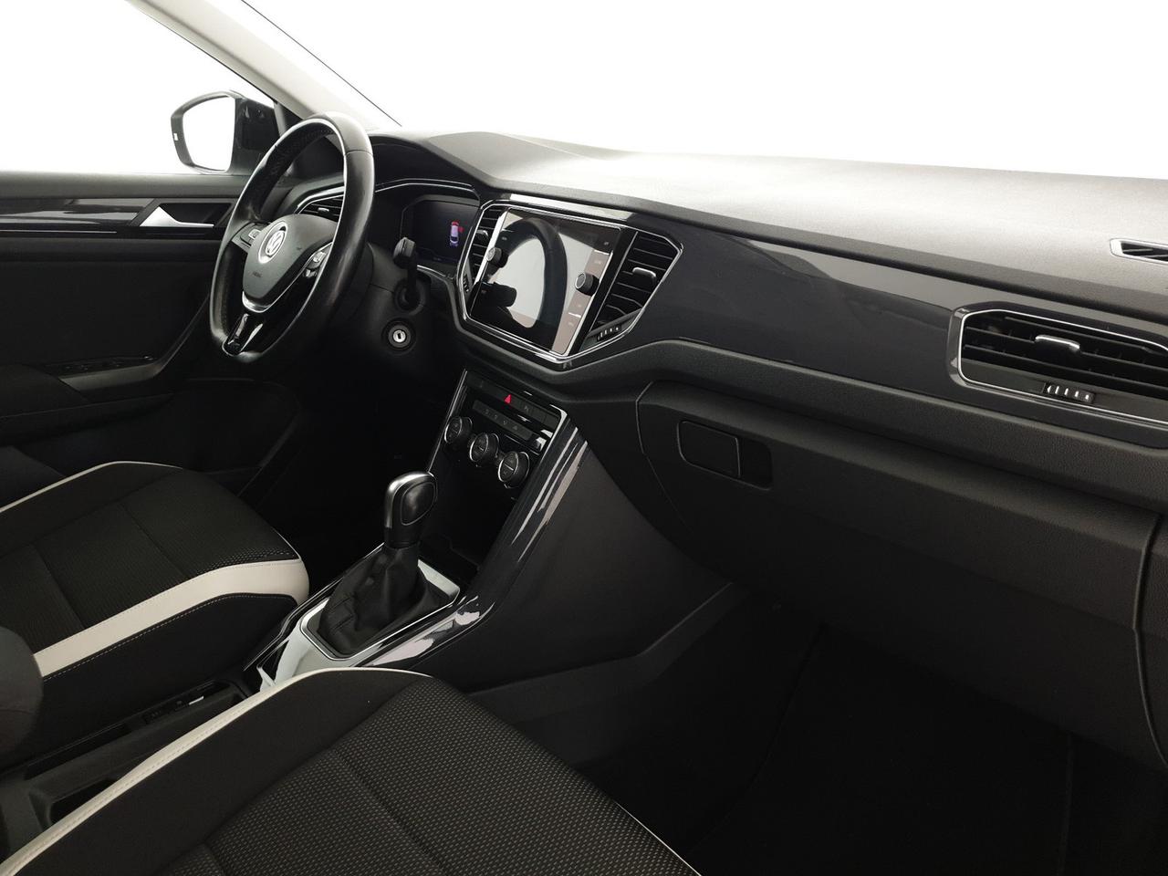 Volkswagen T-Roc 1.5 tsi advanced dsg