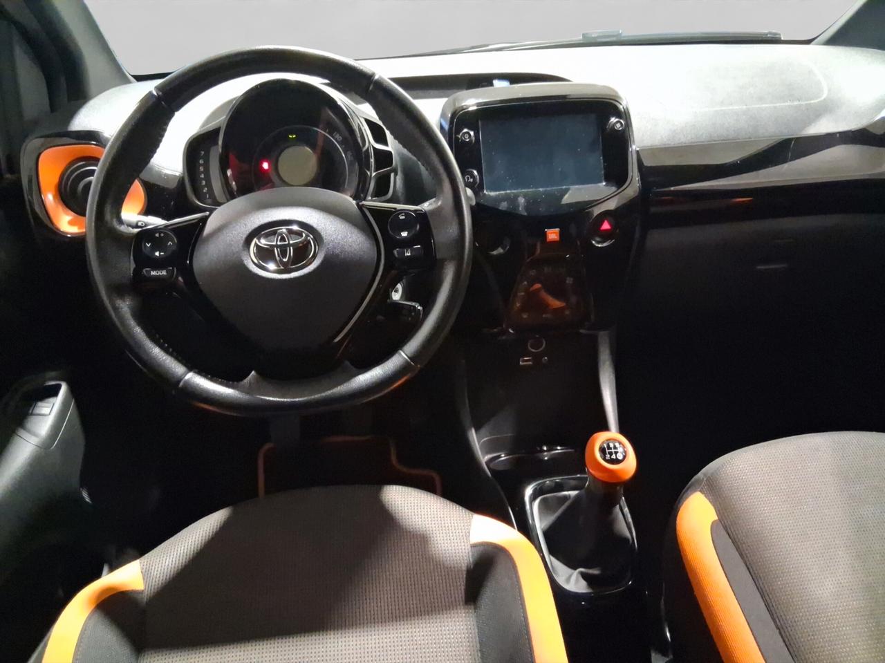 Toyota Aygo Connect 1.0 VVT-i 72 CV 5 porte x-music