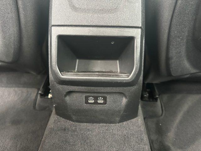BMW 118 i 5p. Business Advantage