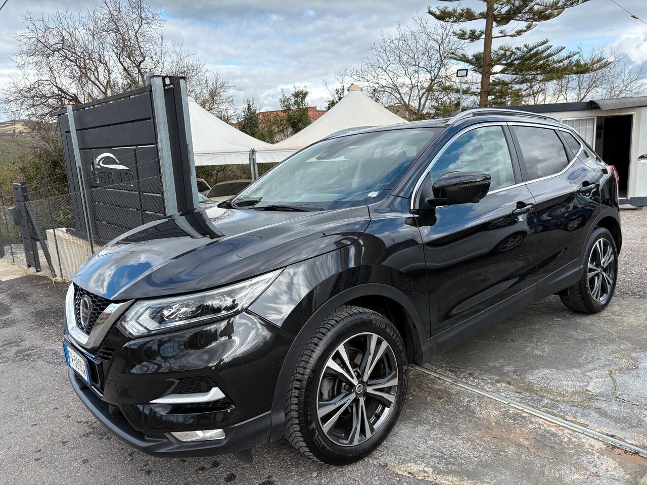 Nissan Qashqai N-tec 1.5 dCi (TETTO-NAVI-RETRO CAMERA)