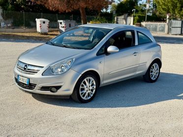 Opel Corsa Diesel 1.3 CDTi 75cv NEOPATENTATI OK