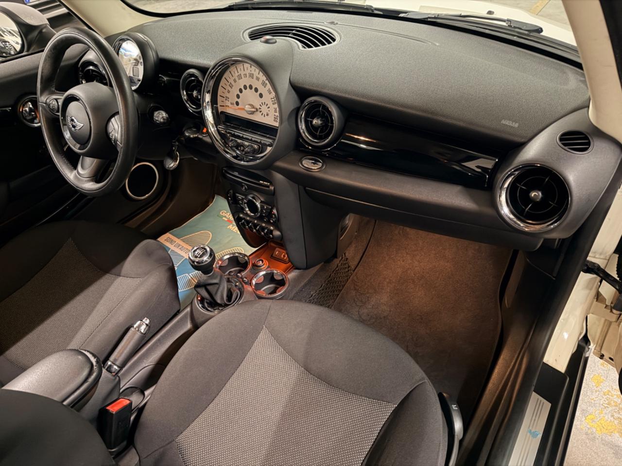 Mini 1.6 16V Cooper D