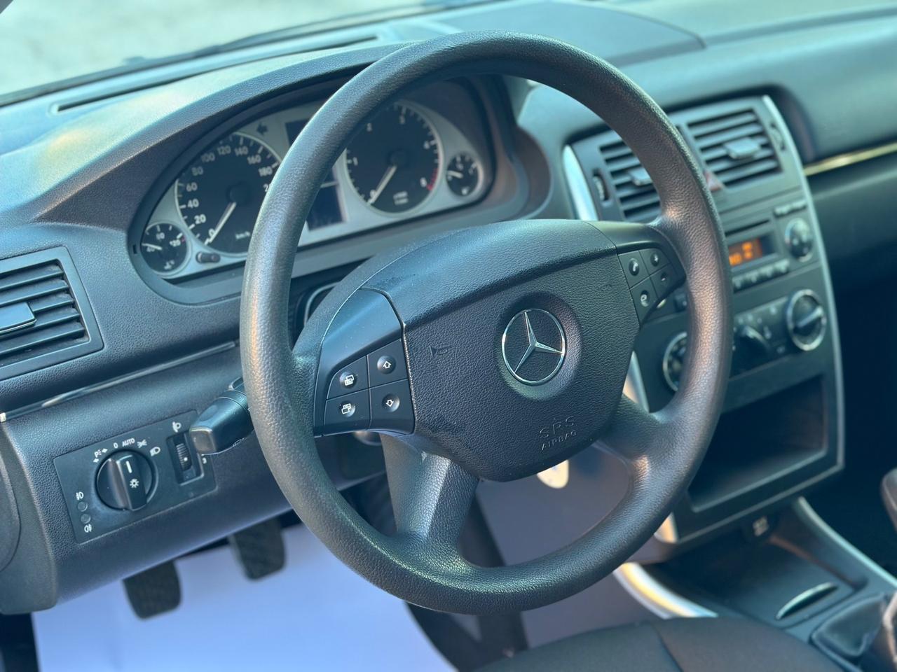 Mercedes-benz B 180 CDI