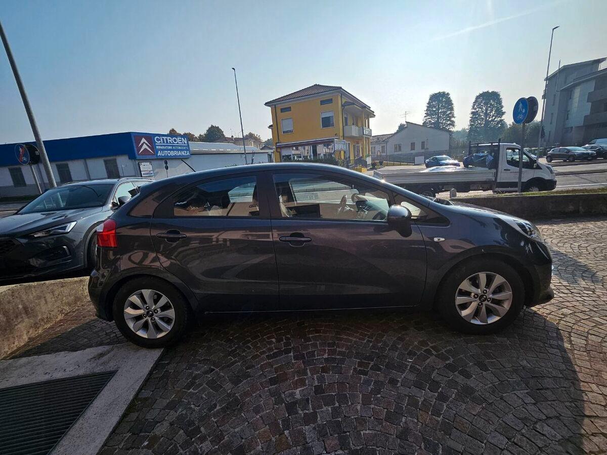 Kia Rio 1.2 cvvt Cool 5p E6