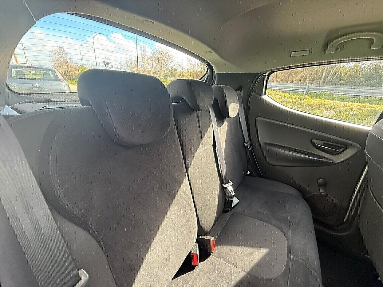 Lancia Ypsilon 1.3 MJT 16V 95 CV 5 porte S&S Platinum