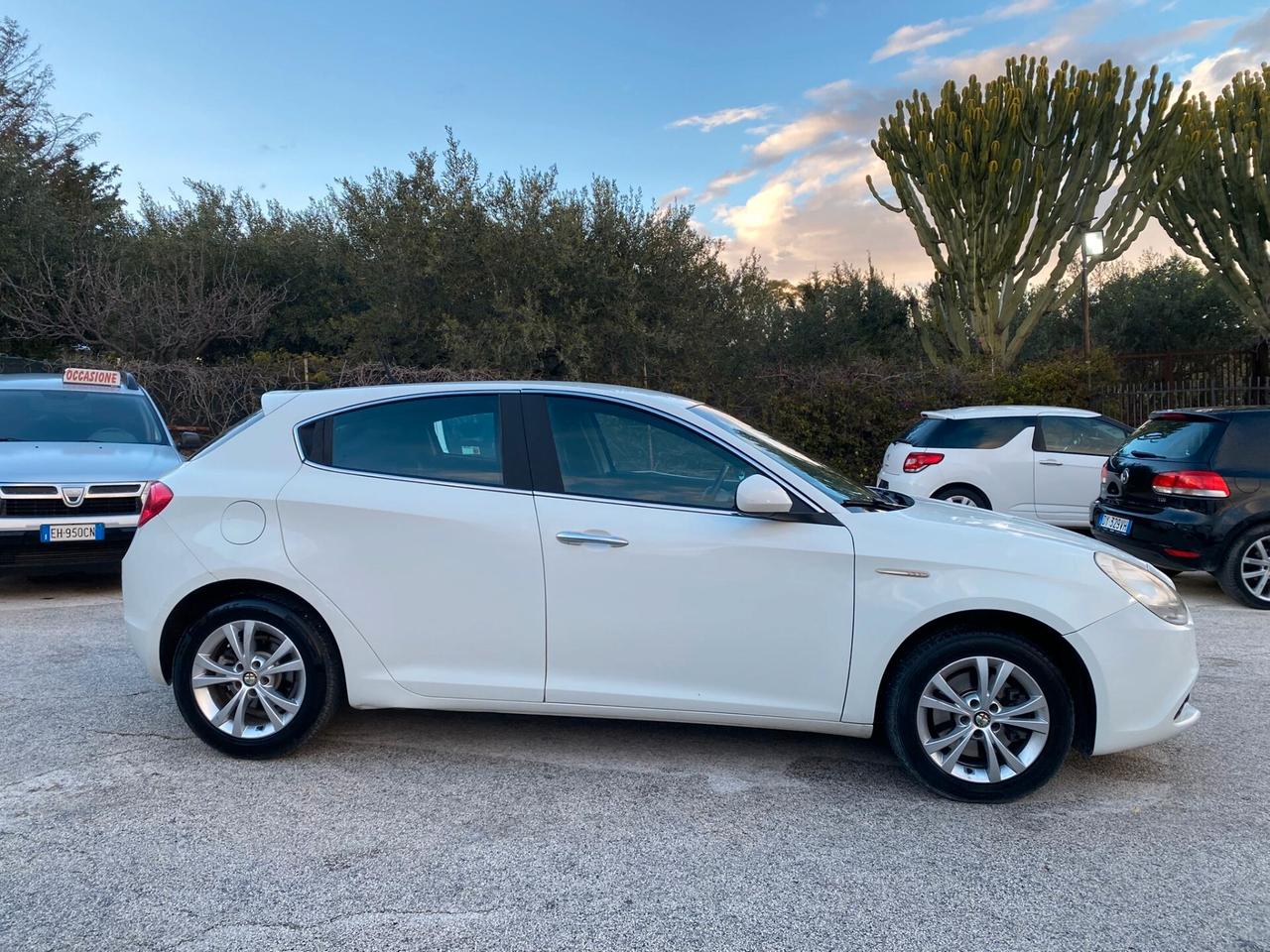 Alfa Romeo Giulietta 2.0 JTDm-2 140 CV Exclusive