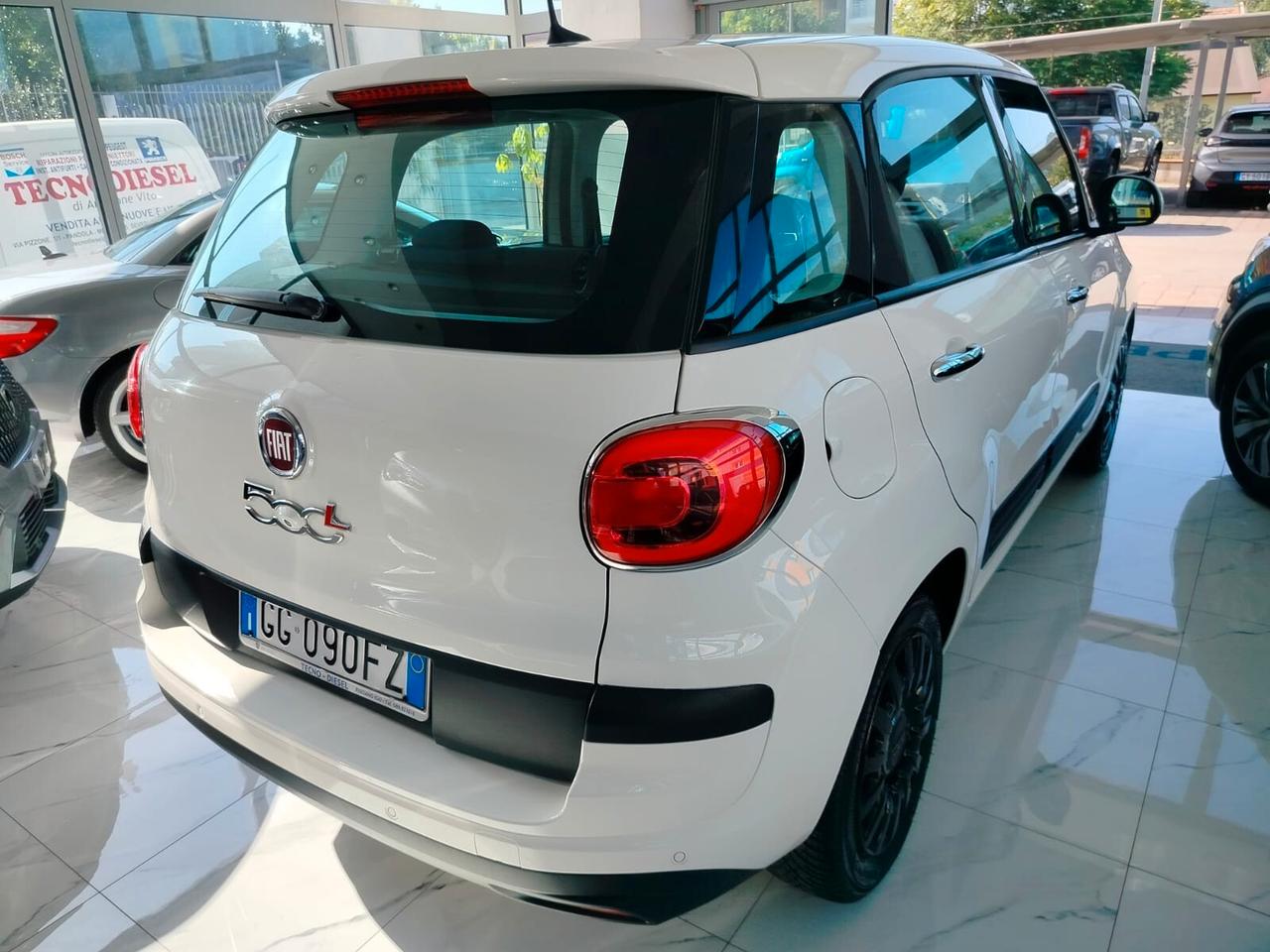 Fiat 500L Pro 1.6 MJT 120CV Mirror