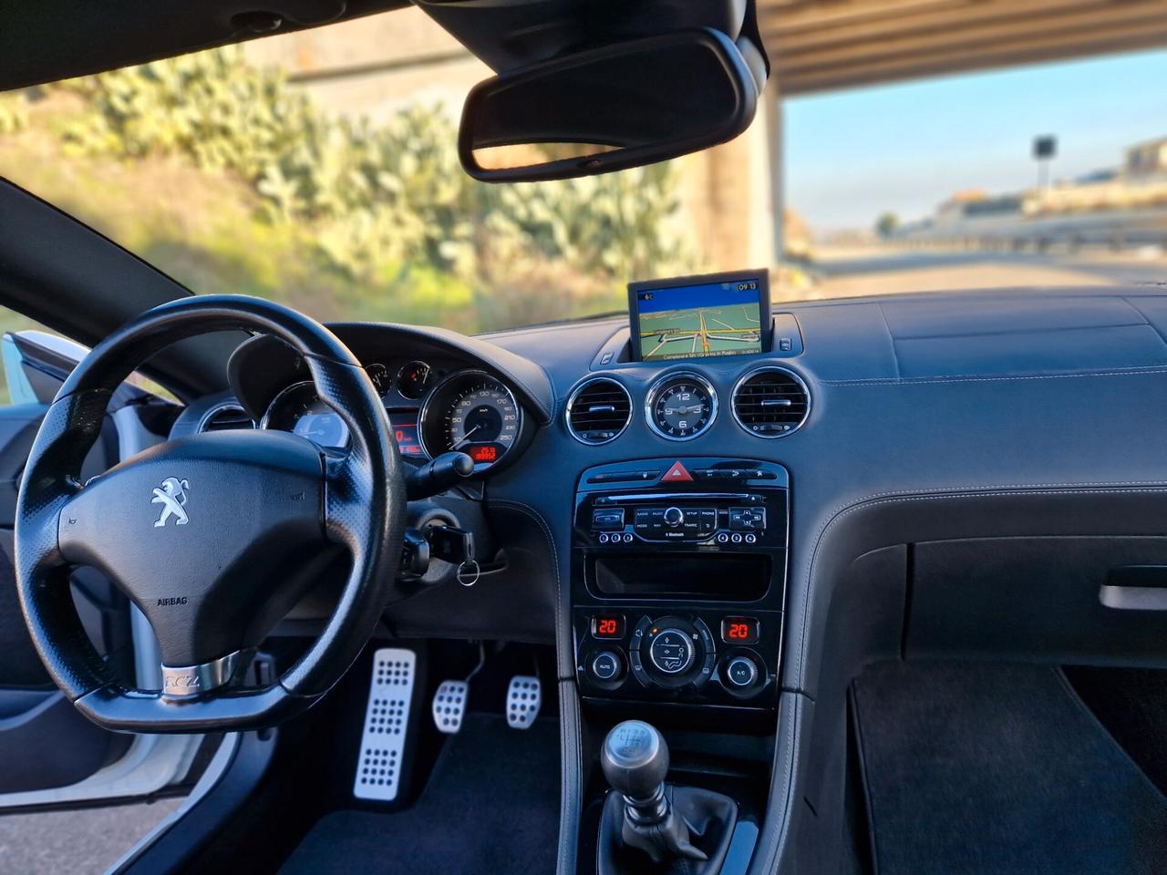 Peugeot RCZ 2.0 HDi 163CV