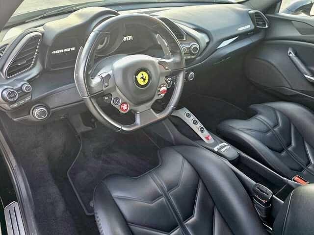 Ferrari 488 GTB sed Carbonio, TOTAL BLACK
