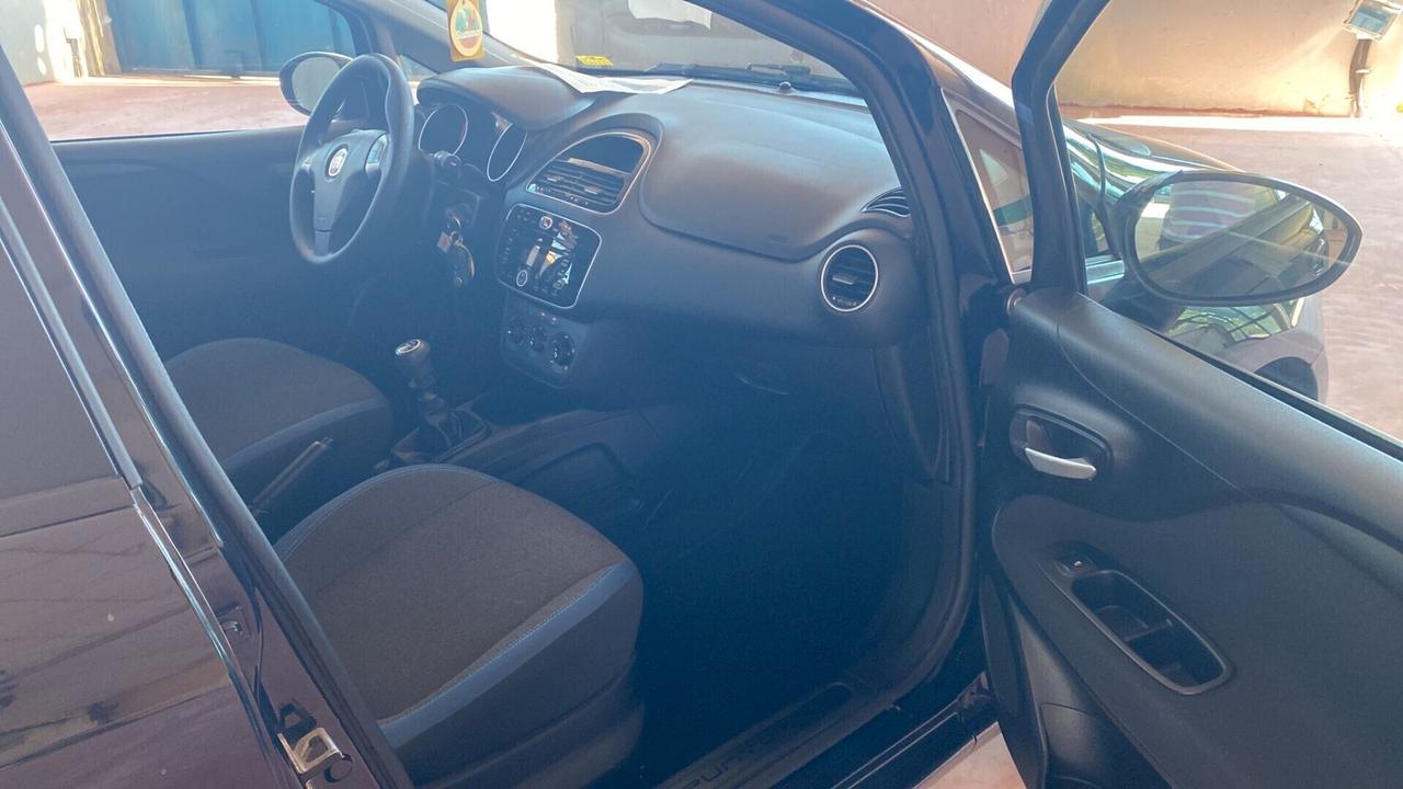 Fiat Punto 1.4 8V 5 porte Natural Power Street