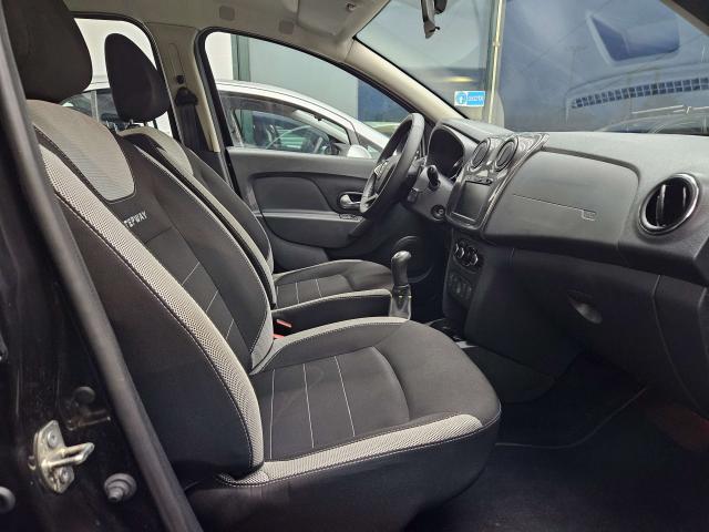 Dacia Sandero Sandero II 2017 Stepway Stepway 15th Anniversary