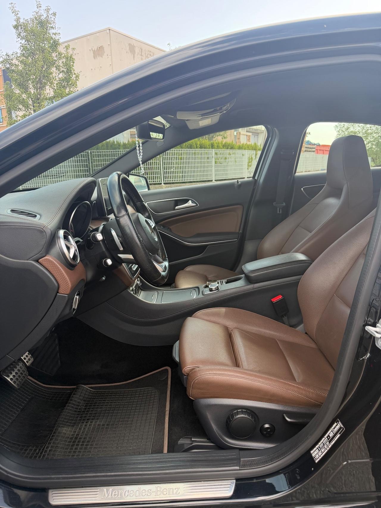 Mercedes-benz A 220 d Automatic 4Matic Premium