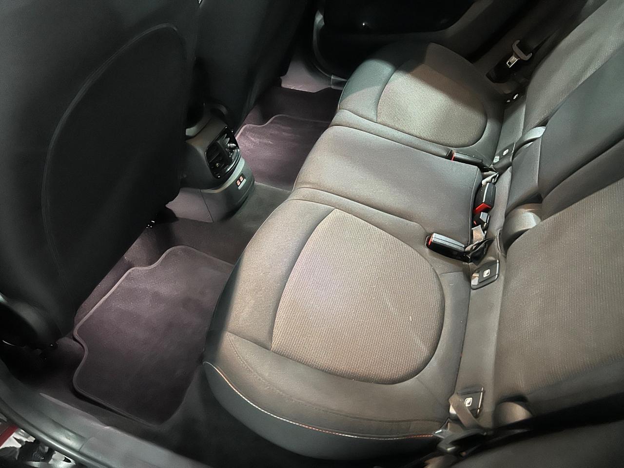 Mini Cooper Countryman 2.0 D Aut. Classic 150 cv