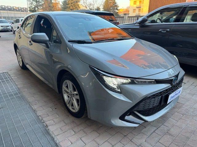 TOYOTA Corolla 1.8 Hybrid Business