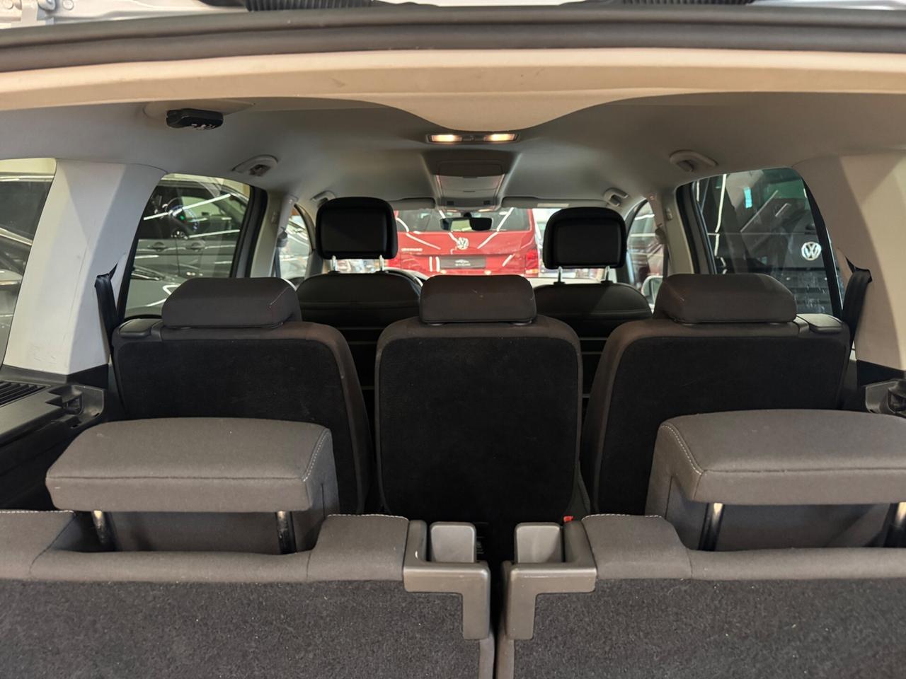 Volkswagen Touran 7 POSTI DSG Highline BlueMotion Tech.