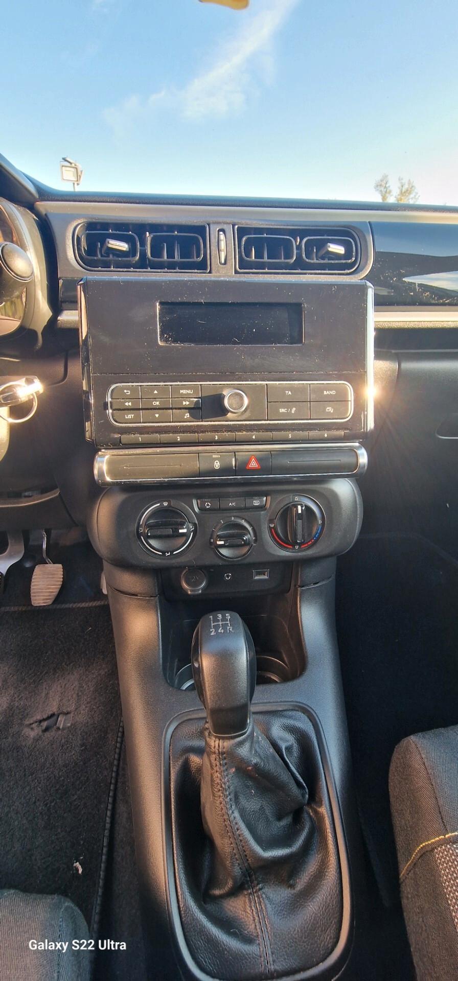 Citroen C3 PureTech 82 GPL Shine
