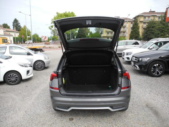 SKODA Kamiq 1.0 TSI 110cv Ambition -OK NEOPATENTATI-DA VETRINA