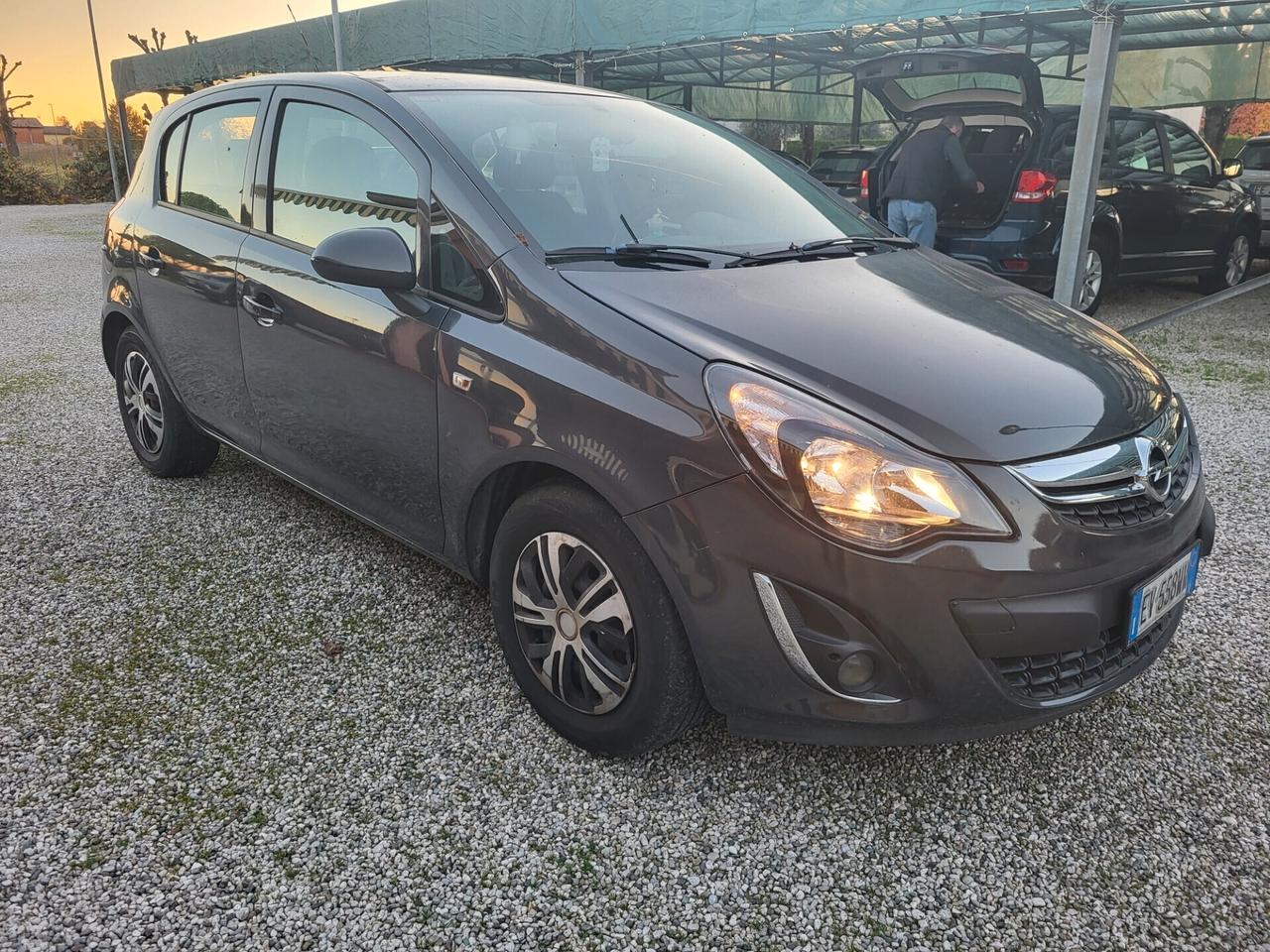 Opel Corsa 1.2 85CV 5 porte GPL-TECH Edition