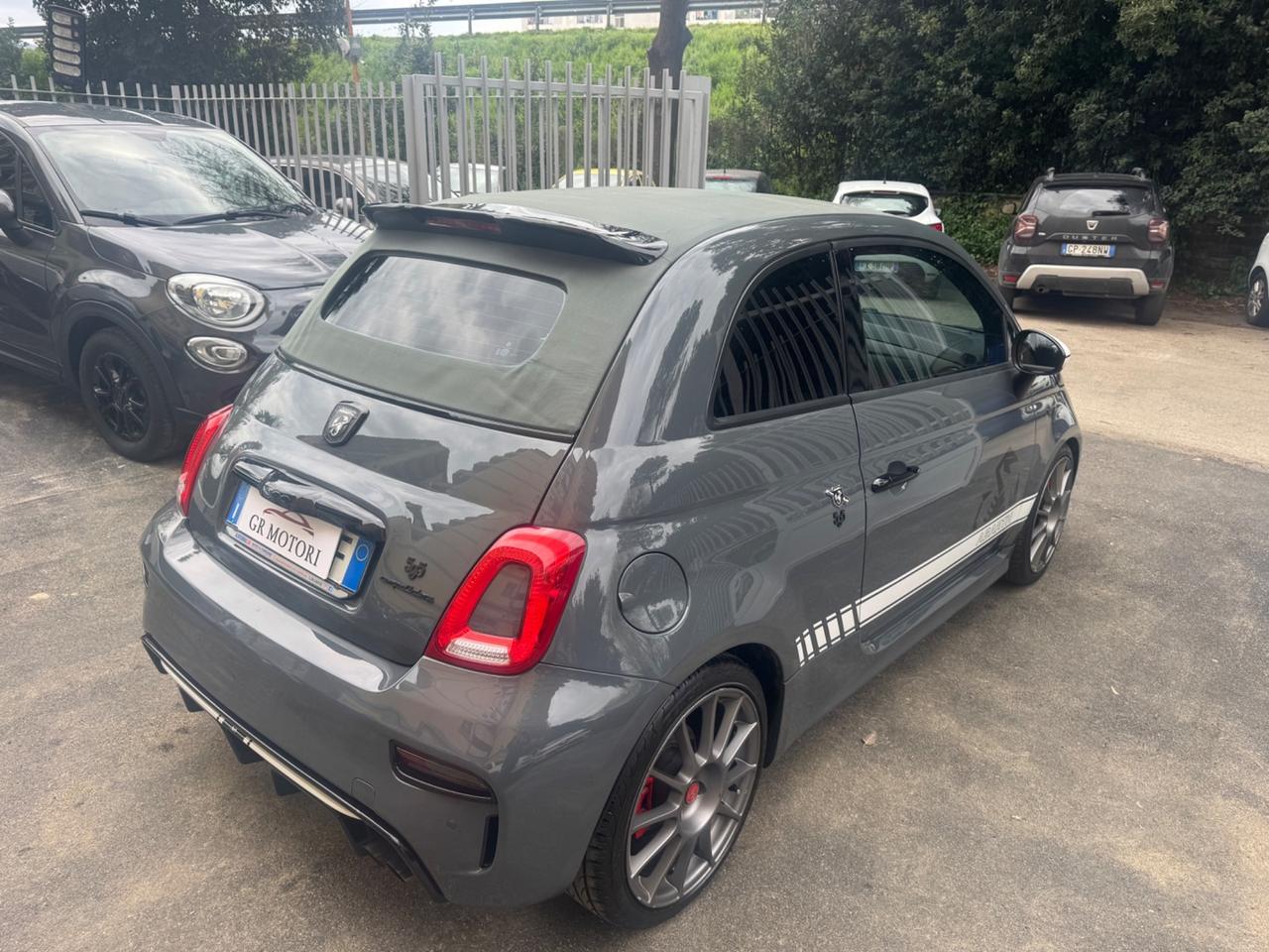 Abarth 595 1.4 Turbo T-Jet 180 CV cabrio