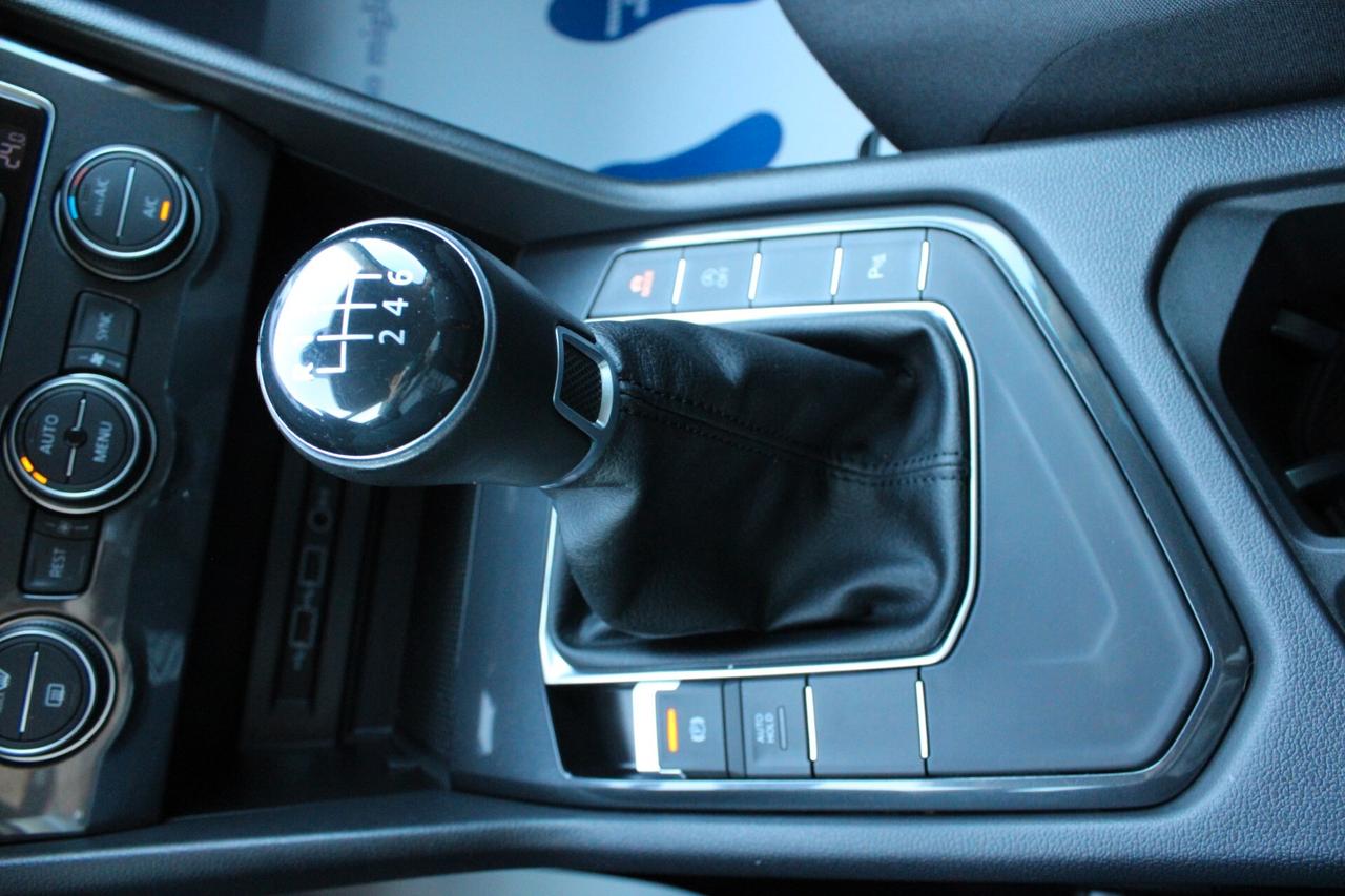 Volkswagen Tiguan 1.6 tdi 115CV R-LINE RLINE INTERNO ESTERNO