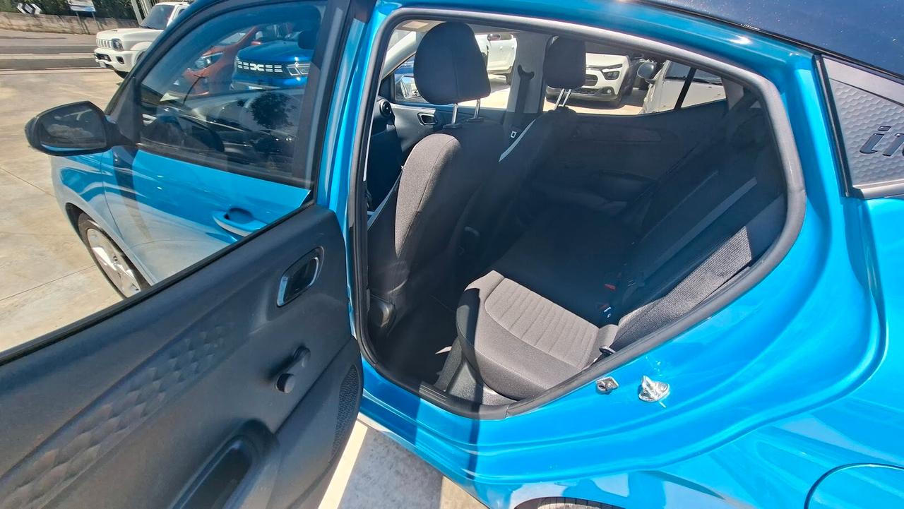 Hyundai i10 1.0 Benzina con telecamera 2020