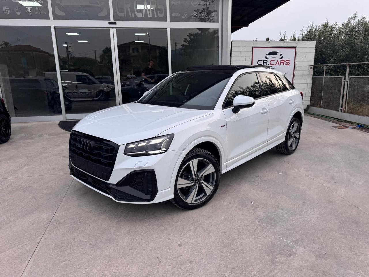 Audi Q2 30 TDI S tronic 3X S-line Edition - Tetto apribile
