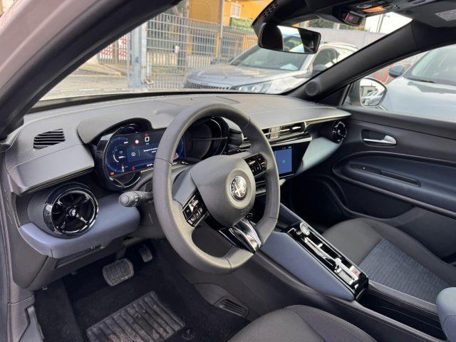 ALFA ROMEO Junior 1.2 136 CV Hybrid eDCT6