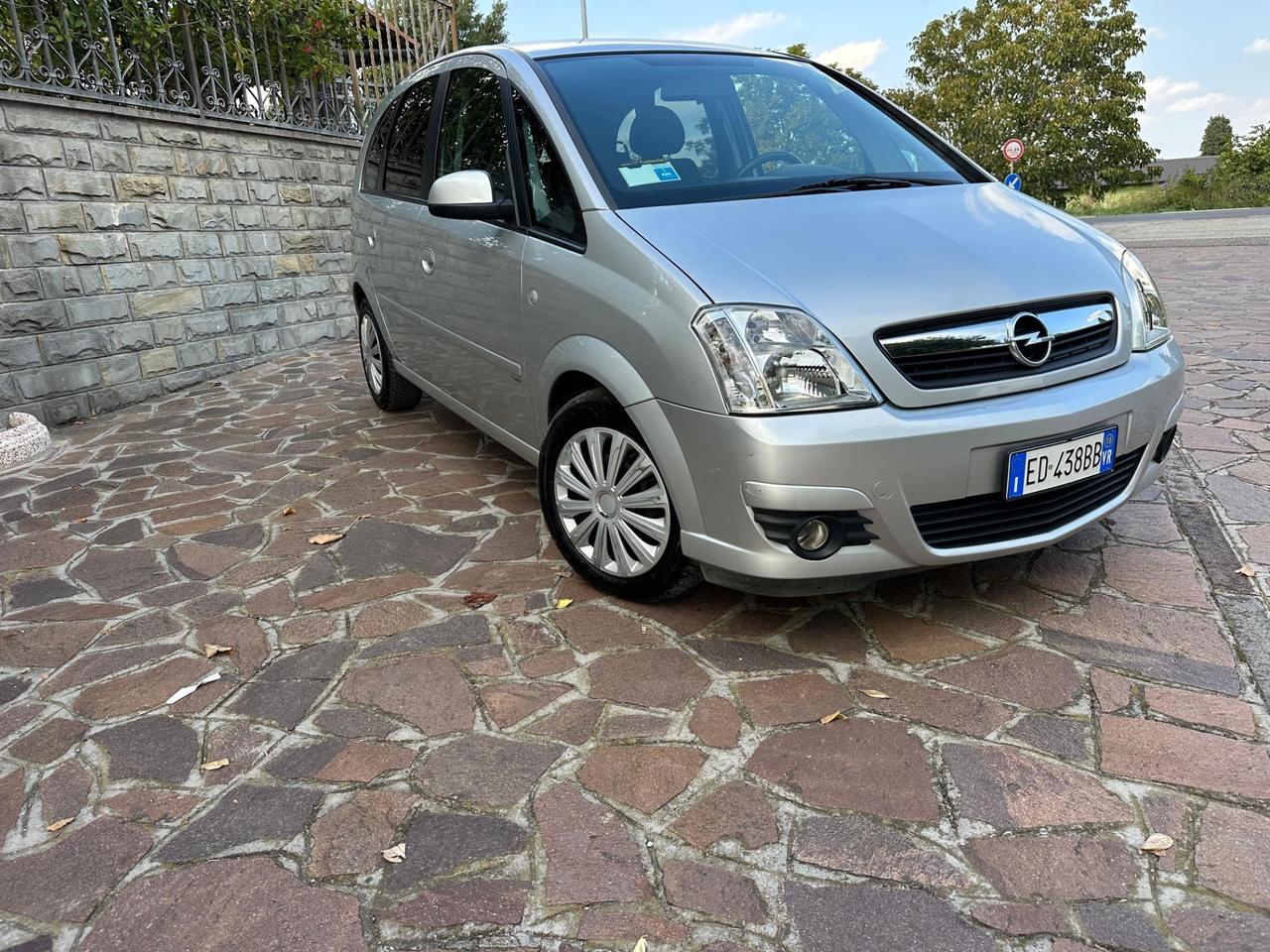 Opel Meriva 1.4 16V GPL-TECH Club