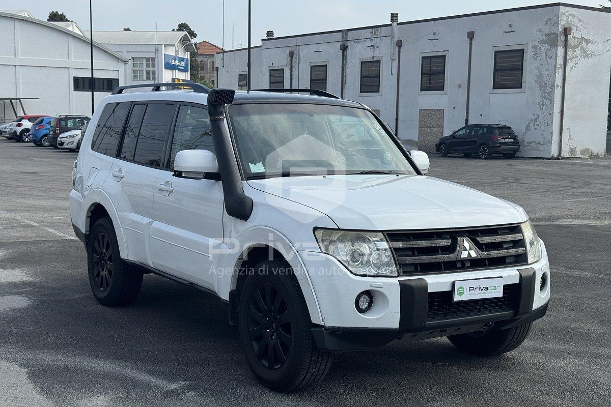 MITSUBISHI Pajero 3.2 DI-D 16V aut. 5p. Instyle DPF