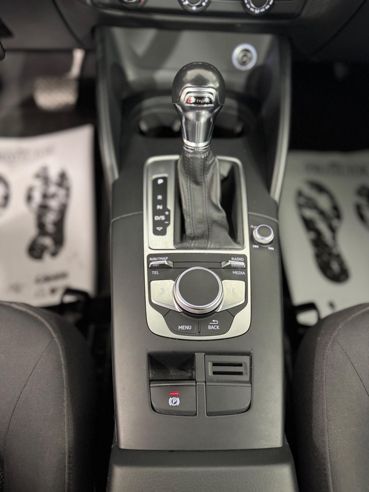 Audi A3 1.6 TDI 116 CV S tronic Sport