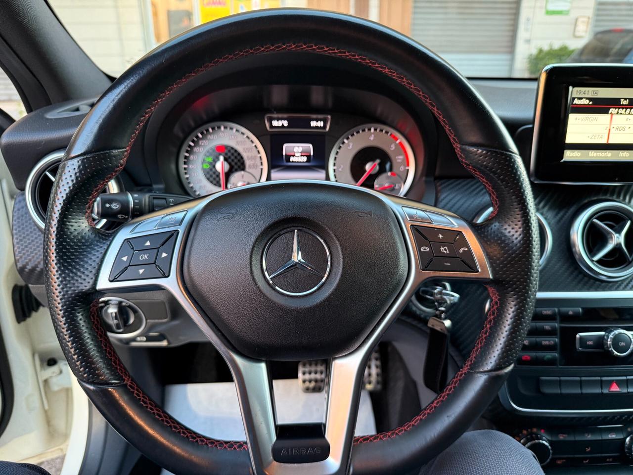 Mercedes-benz A 180 CDI Premium AMG